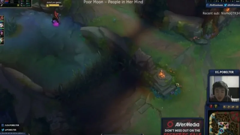 The origin: Pobelter's legendary 200 IQ play on stream.