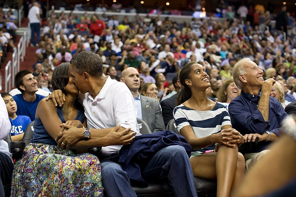 Source image of couple at venue.
