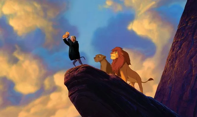 A Lion King-themed photoshop meme depicting Trump presenting a roll of paper towels on Pride Rock.
