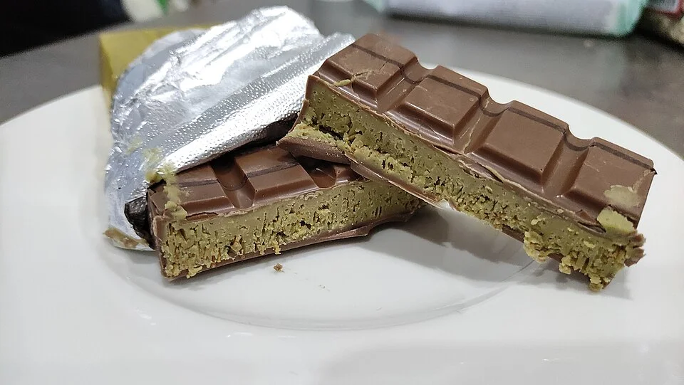 The iconic Dubai chocolate product.