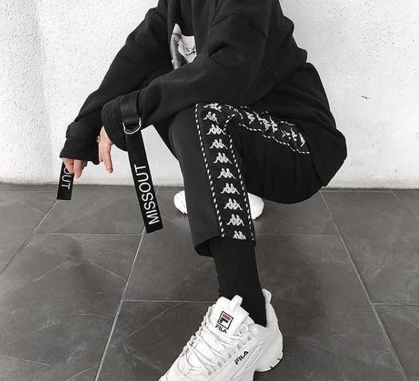 E-Girl / E-Boy