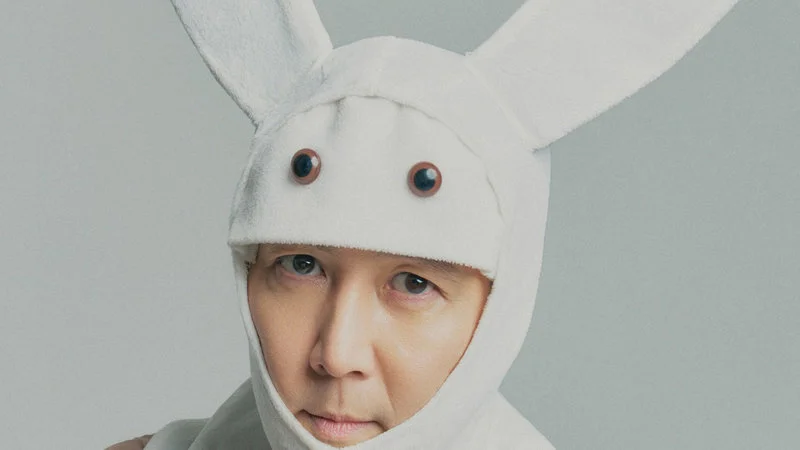 Gi-hun bunny headshot.
