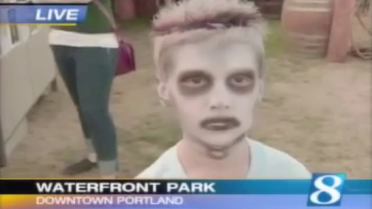 The original news clip from Portland's KATU Channel 8, where Jonathan Ware in zombie face paint delivered his iconic 'I like turtles' response.