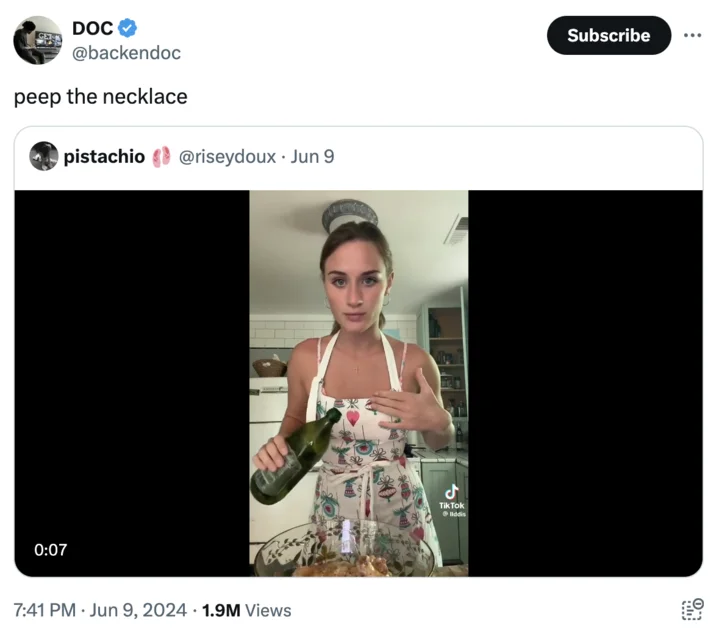 A Twitter reaction pointing out the cross necklace Lilly wears in her viral TikTok.