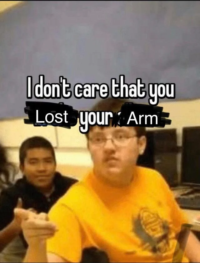 Ironic meme about Malenia's missing arm.