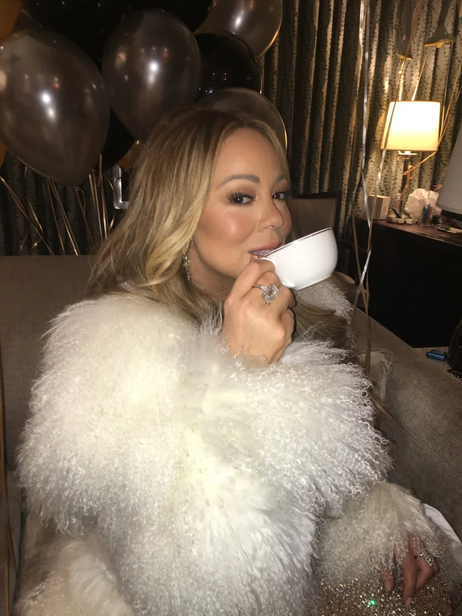 Mariah Carey New Year's Eve Performance FAIL