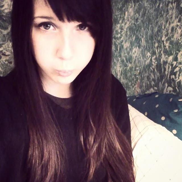 A pre-VTuber selfie of Nyanners from her early years as a voice actress and internet personality.