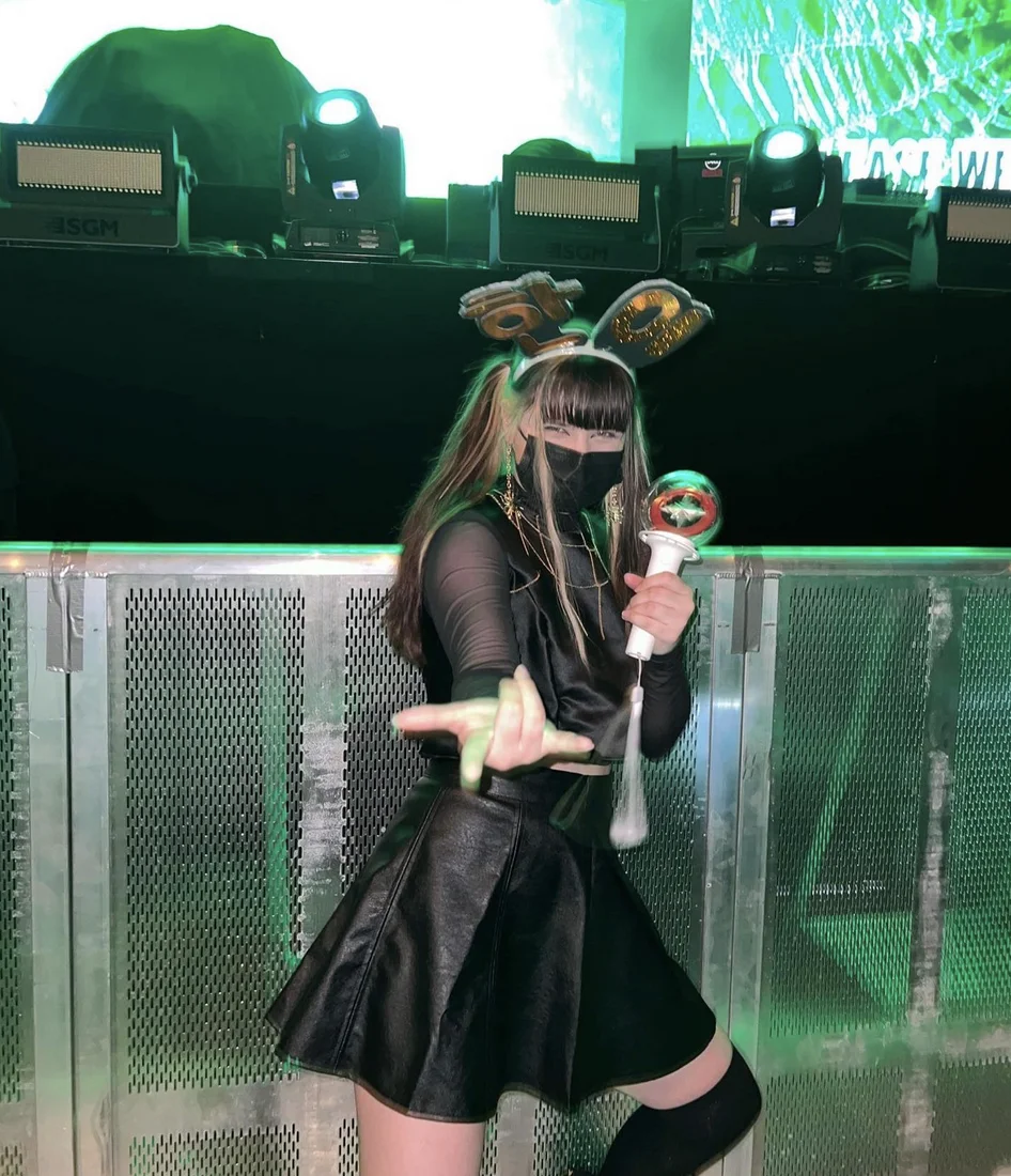 NyanNyanCosplay at a public appearance following her viral internet fame.