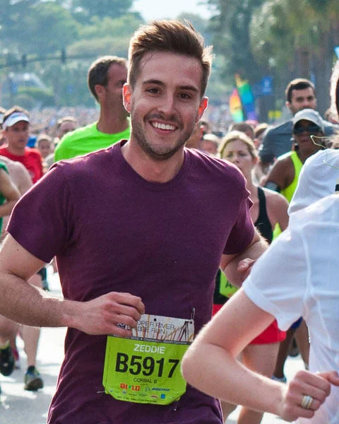 Complete original source photo from the Bridge Run event.