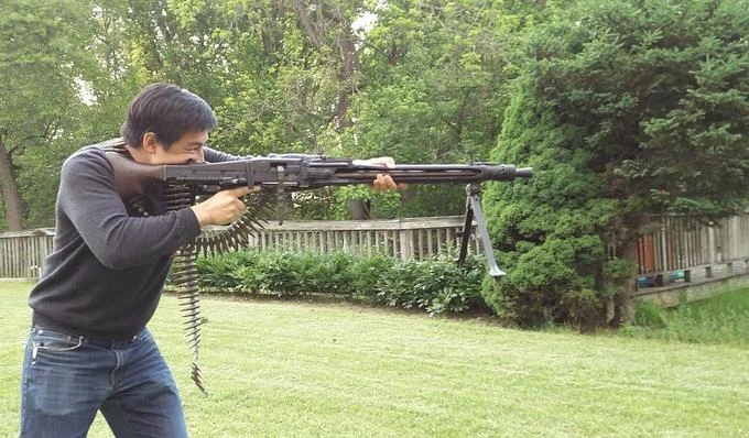 Contemporary shooting photo circulated in Roof Koreans meme contexts.