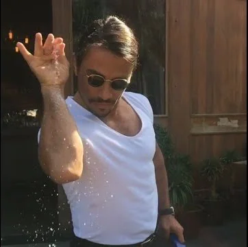 The original viral Salt Bae photo that started the meme.