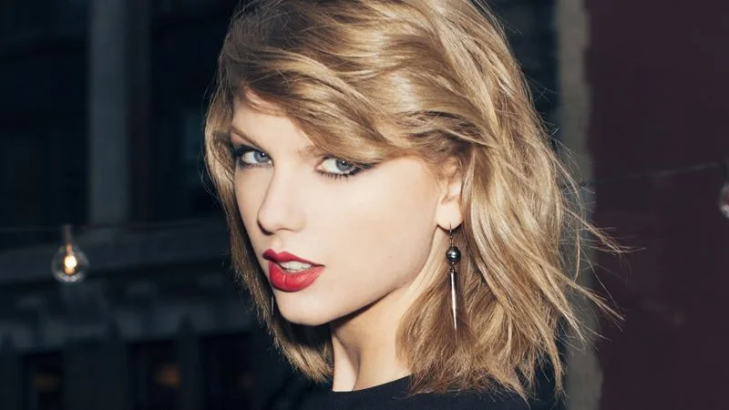 Taylor Swift professional portrait.