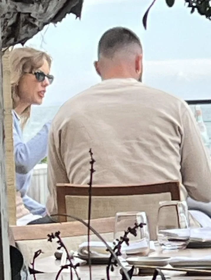 Travis Kelce Taylor Swift