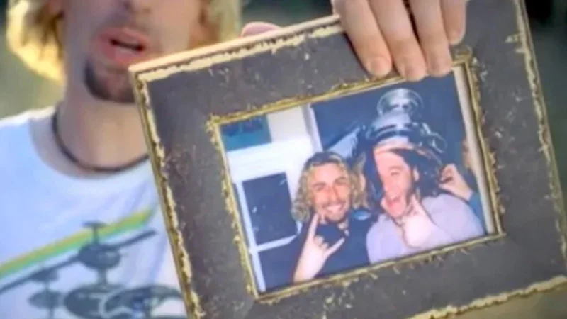 The iconic Nickelback 'Photograph' music video scene.
